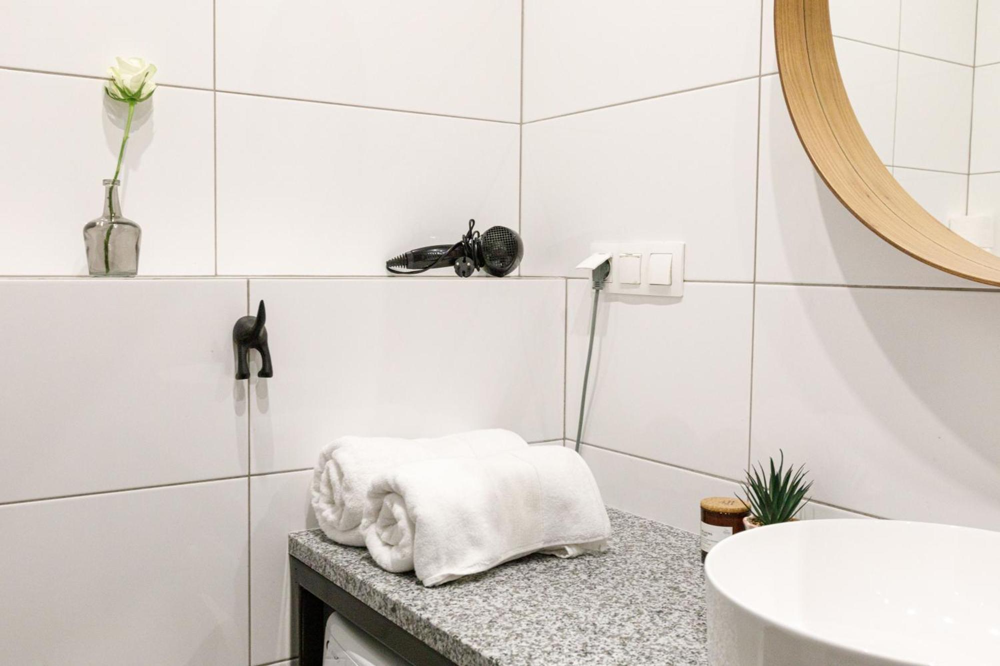 Close-urban Chic - Center - Great Location&kosciuszki Апартаменти Вроцлав